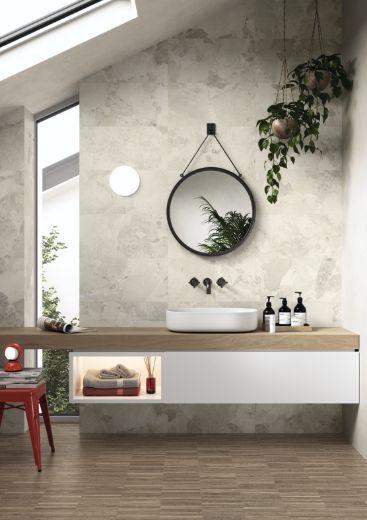 Billede af Crew Bitter Almond 60x60 cm (RM - Mat)