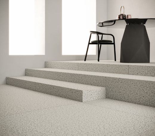 Billede af Endless White Terrazzo 60x120 cm (LLL - Højglanspoleret)